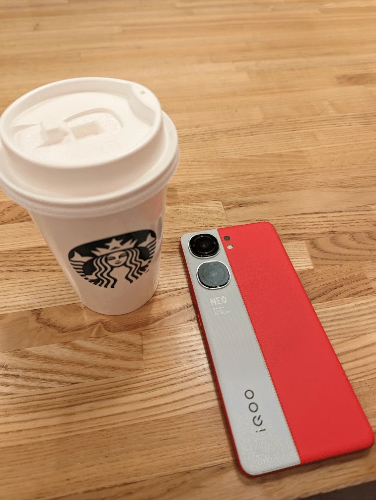iQOO Neo 9の画像